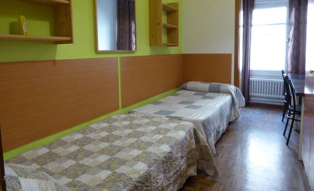 San Marius Travessera De Gracia Barselona Dış mekan fotoğraf